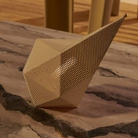 Lampa stołowa Gubi Coppia designerska rzeźbiarska E14 kremowa