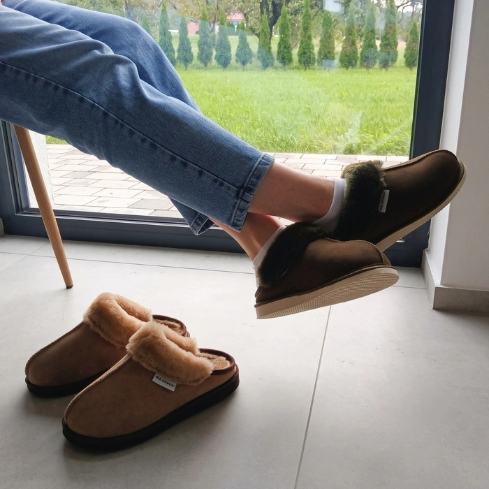 Kapcie damskie IRE SHOES ze skóry owczej naturalny kożuch futro ciepłe ręcznie szyte r. 36