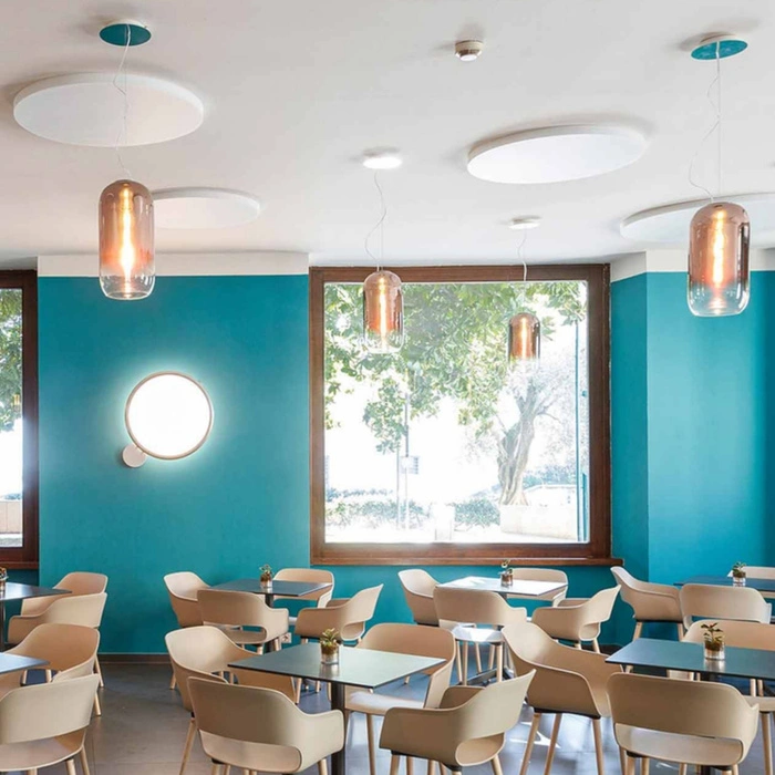 Lampa sufitowa Artemide Gople Mini z dmuchanego szkła niebieska