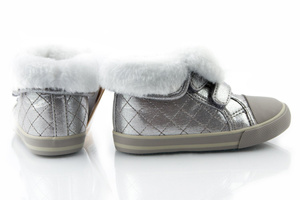 Buty dziecięce Chicco zimowe ocieplane srebrne